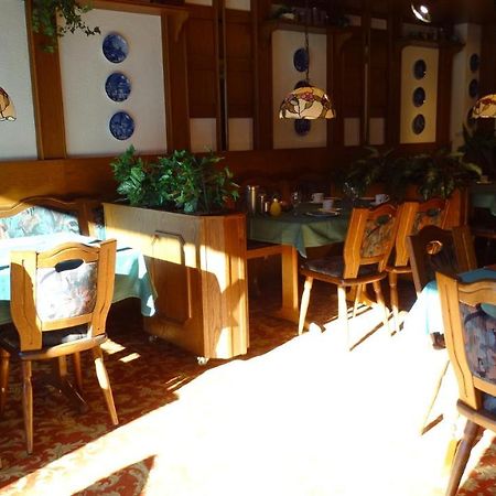 Bed & Breakfast Hotel Helga Hein Düsseldorf Eksteriør billede